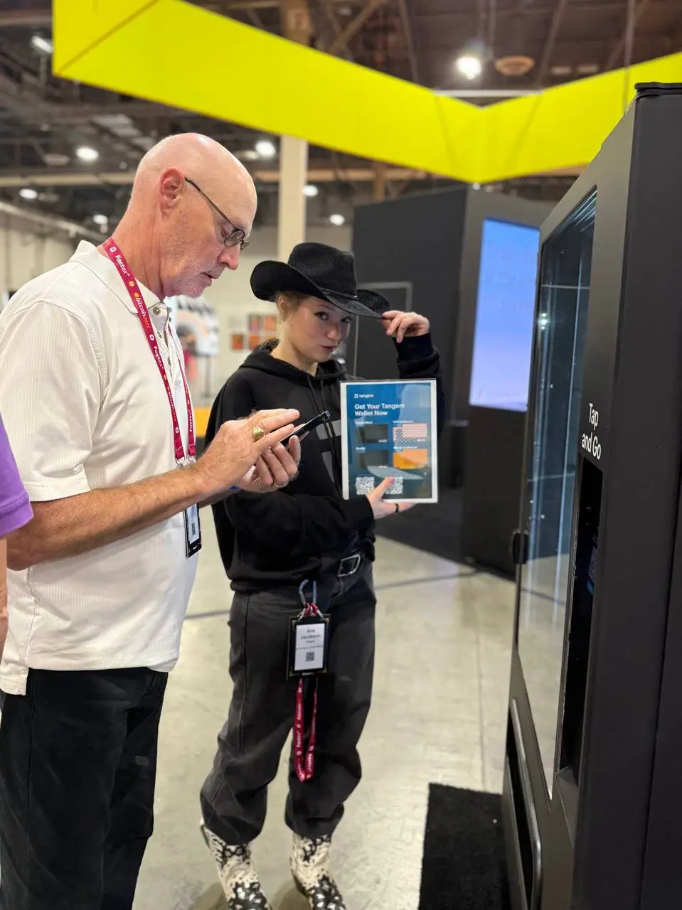 Blockchain conference panel discussion